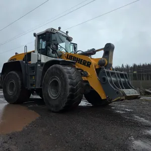 Liebherr L566