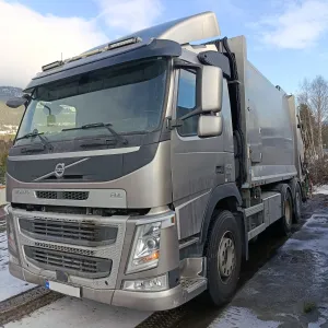 Volvo FM450 Joab Anaconda 2-kammers renovasjonsbil 
