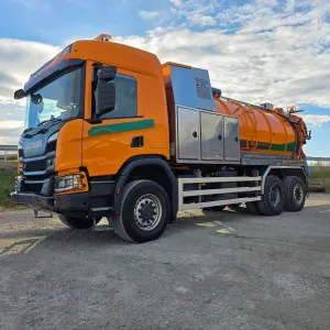 Scania P450 XT 4X4+2 Sug- og spylebil - Kaiser Eur-Mark m/ Heater aggregat - Bør sees!