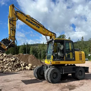 Komatsu PW160-8 Hjulgraver - Rototilt - Pusseskuffe - Sertifisert - Leveringsklar