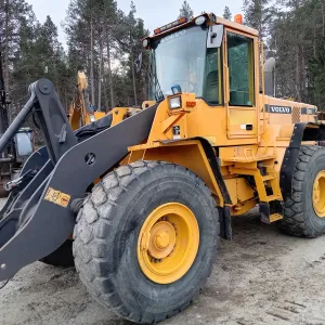 Volvo L120D - rep.objekt 