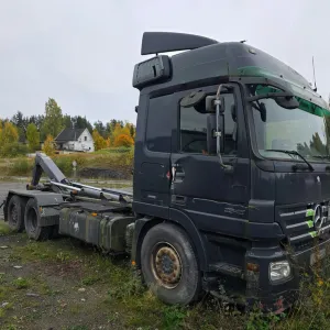 Mercedes-Benz Actros 2548L/45 6X2M krokbil